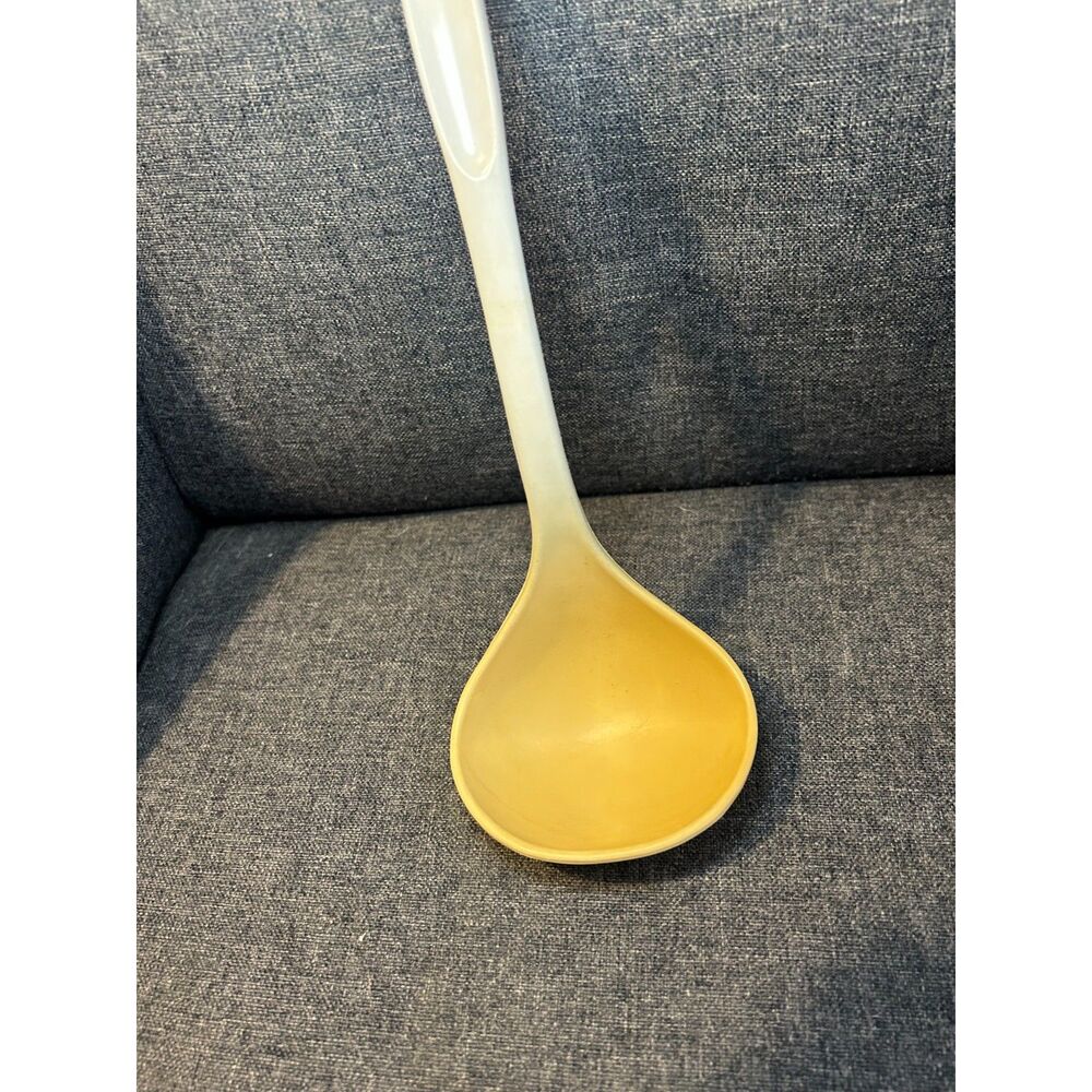 Foley USA Vintage Nylon Ladle Off-White Beige Sturdy Plastic Soup Gravy Spoon